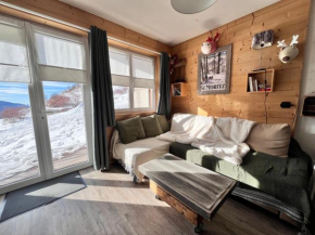 Terrasse, vue imprenable et ski au pied, votre refuge idéal
